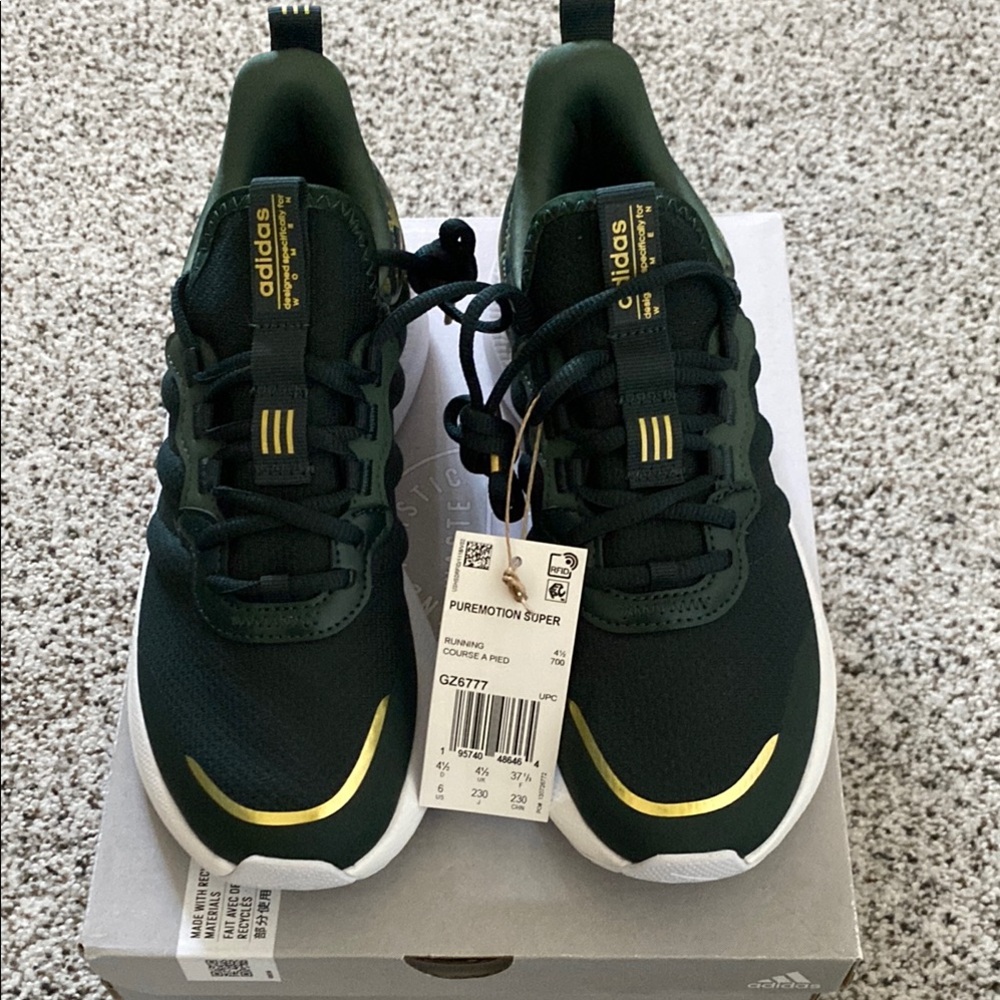 NIB Adidas Women's Green Sneakers with Gold Highlights